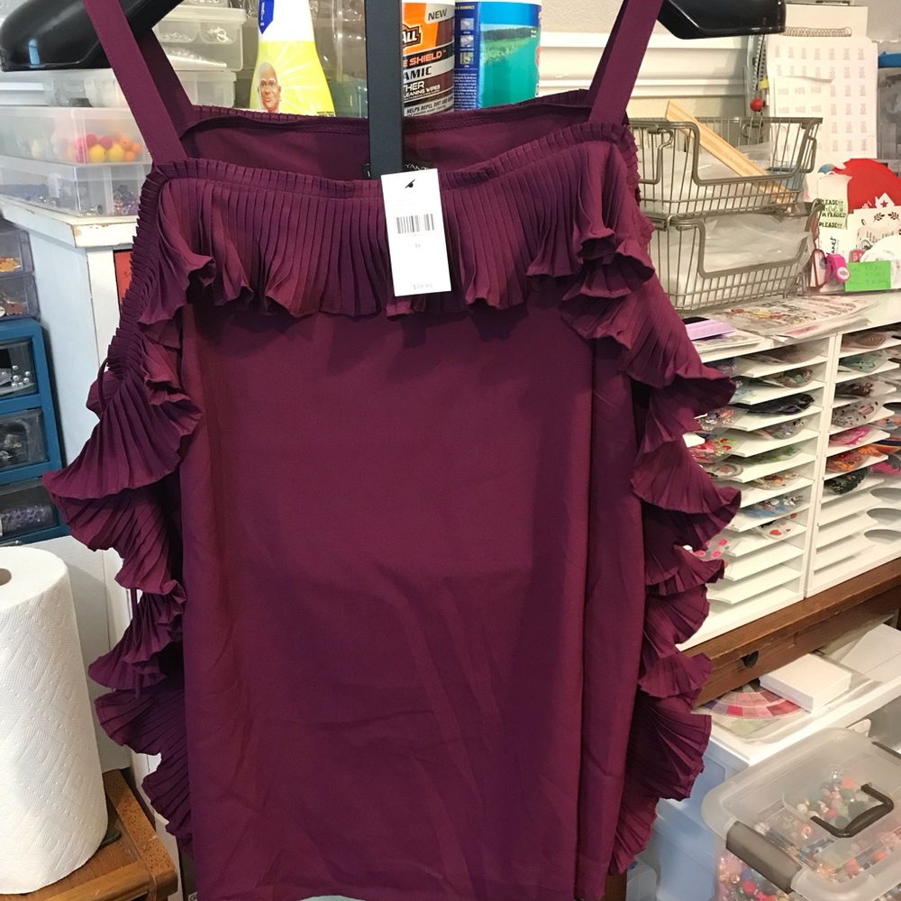 Lane Bryant Plum Ruffle Women's Top size 16‎ Beautiful sleeves #2162